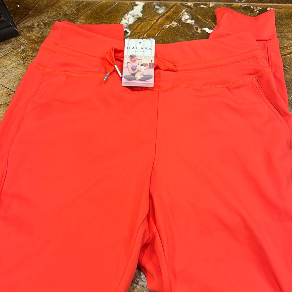 halara joggers